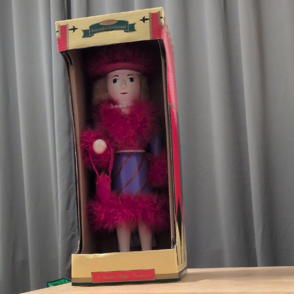 Red Hat Society Nutcracker 2005 Garden Ridge Exclusive